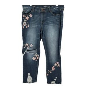 New York & Company Soho Boyfriend Jeans Blue Floral Embroidered Distressed 14